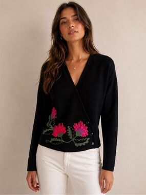 Vintage Milli Italy Floral Embroidered Wrap Knit Cardigan